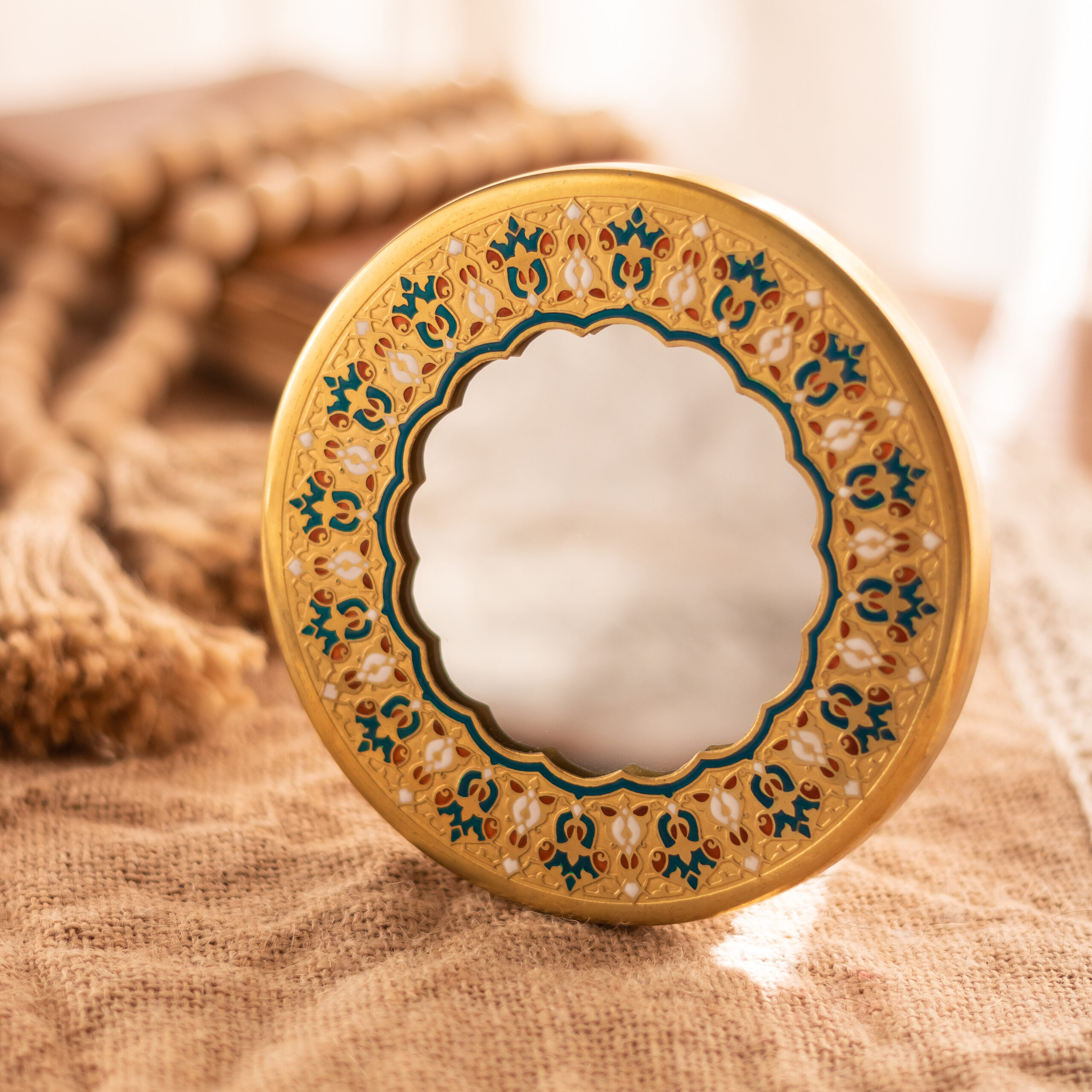 BRASS MIROR FRAME