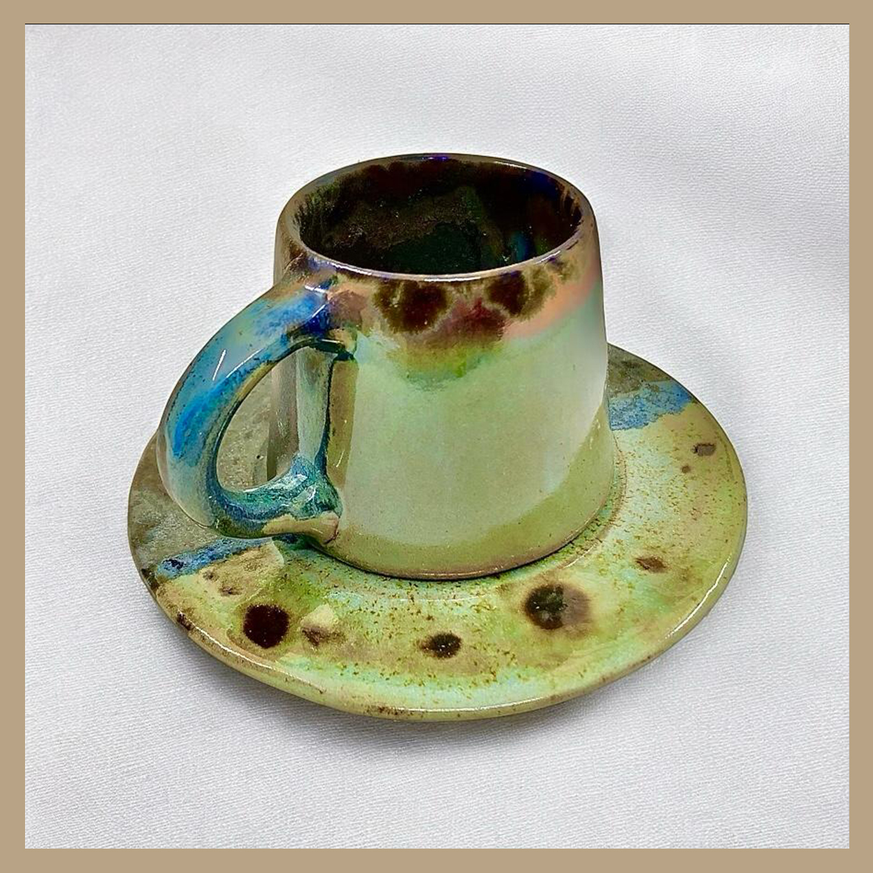 LUSTER COFFEE CUP