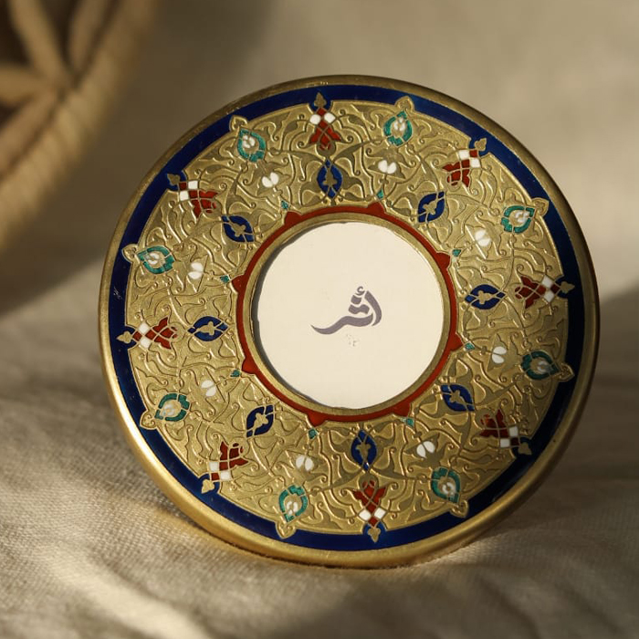 BRASS PHOTO FRAME